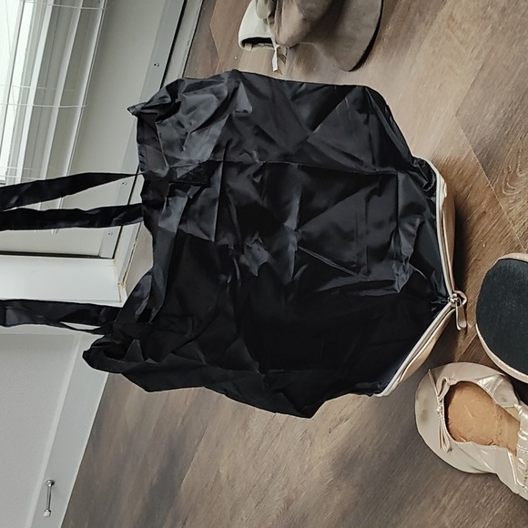 Convenient shoe flats - Picture 2 of 2